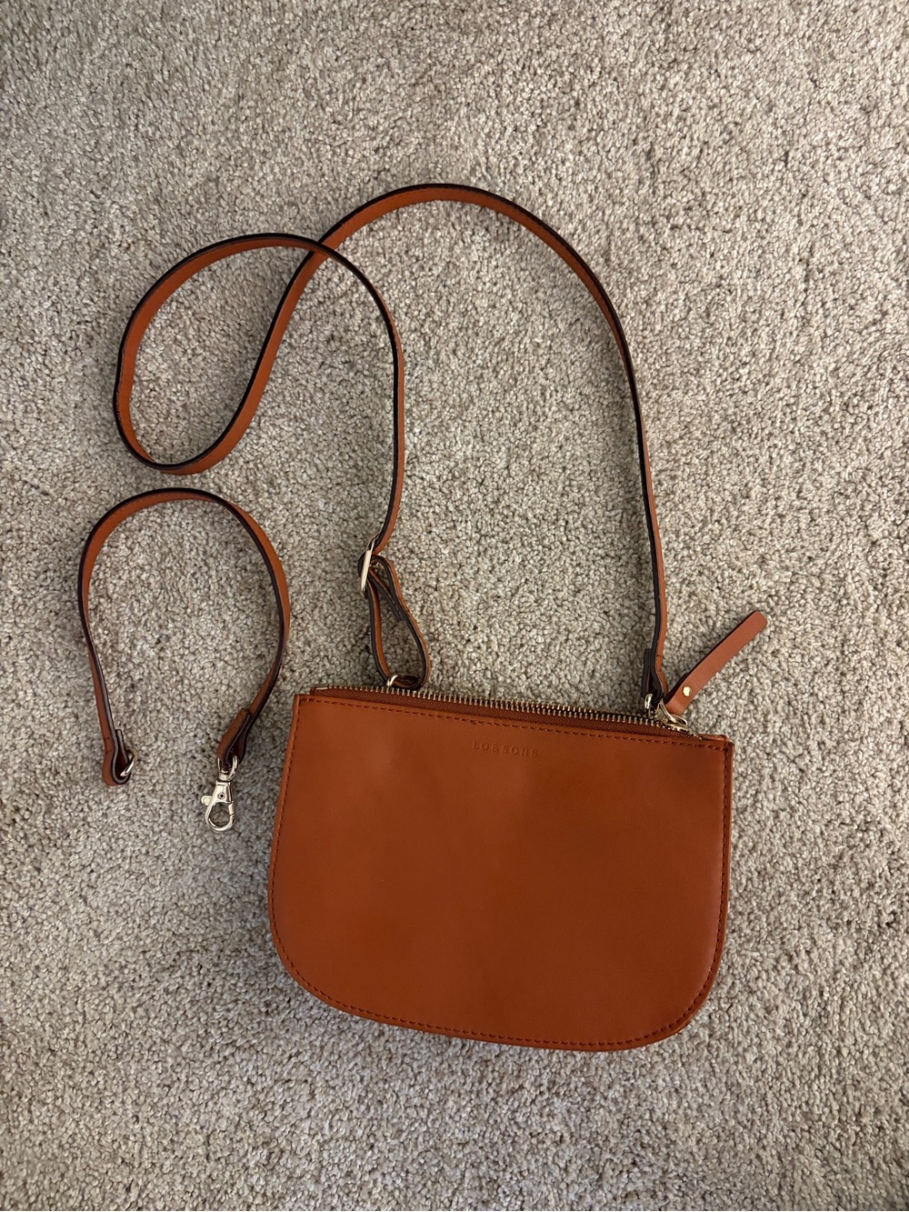 Lo & Sons Waverly Small Crossbody Bag in Sienna/Gold/Camel - Picture 2 of 10